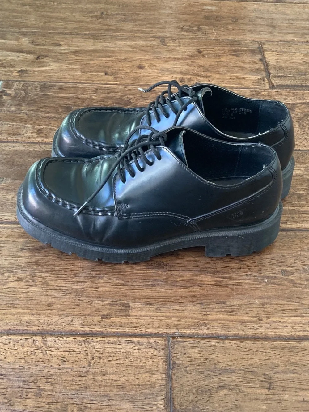Vtg 90s Dr. Martens Black Leather Oxford Lace Up Loafers 8747 Lug Sole Sz 8